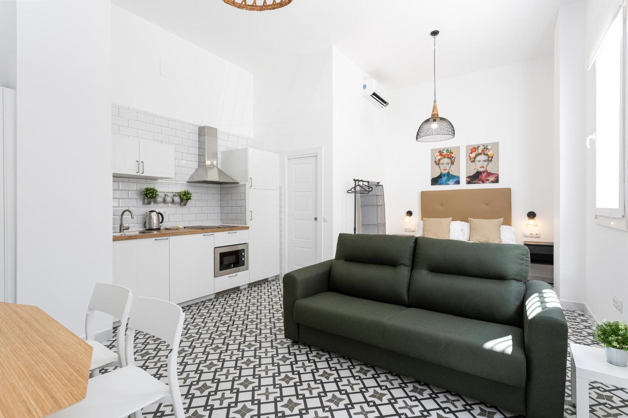 Holidays2Malaga Picasuss Loft New Built Close Huelin Beach And Promenade Exterior foto